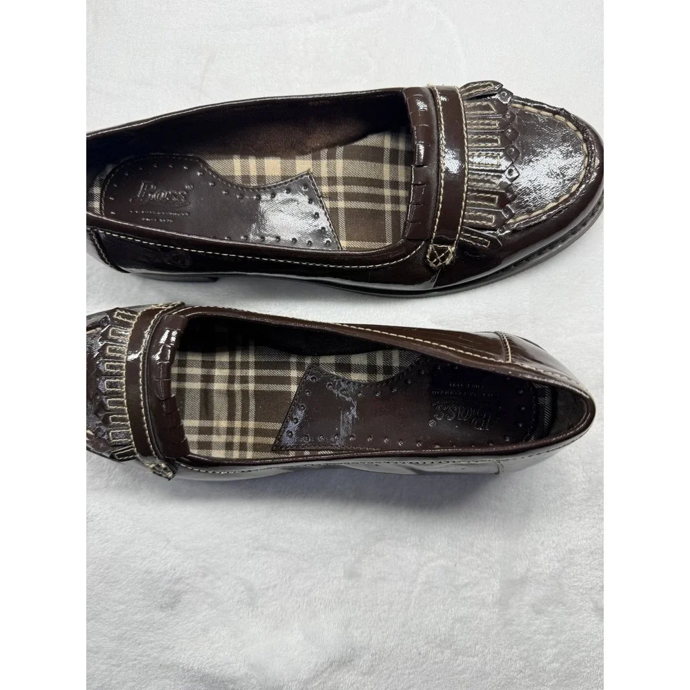 G.H. Bass & Co. Patent Leather Loafers Women's 8M Cocoa Brown‎ Slip-On Round Toe